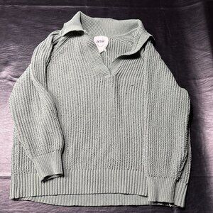 American Eagle V-Neck Sweater